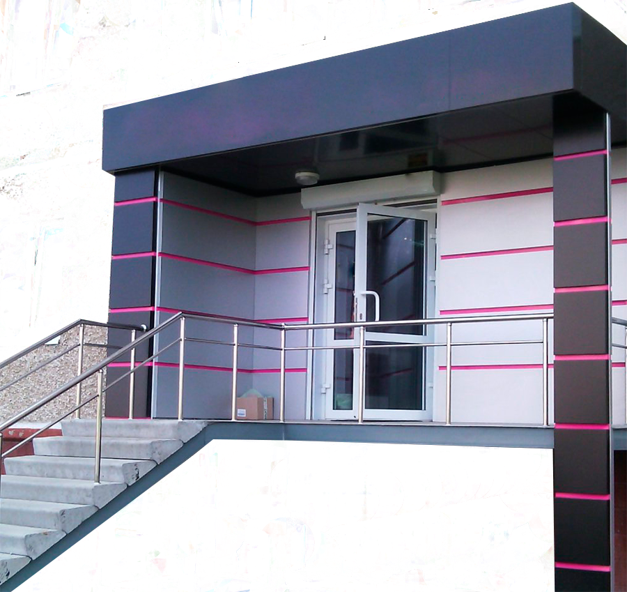 Входная группа нежилого помещения в г Йошкар-Ола